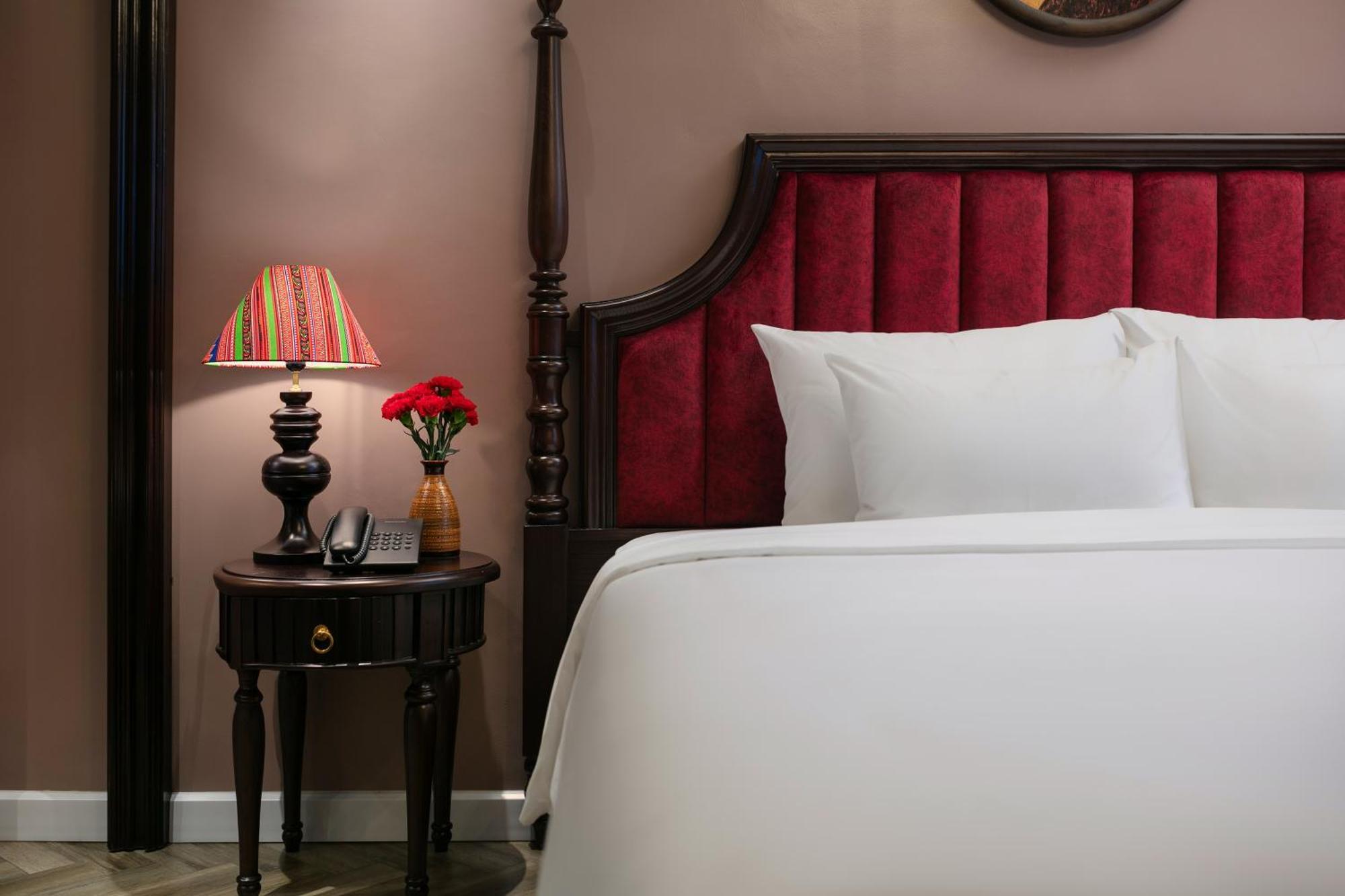 Acoustic Premium Hotel & Spa ハノイ市 エクステリア 写真