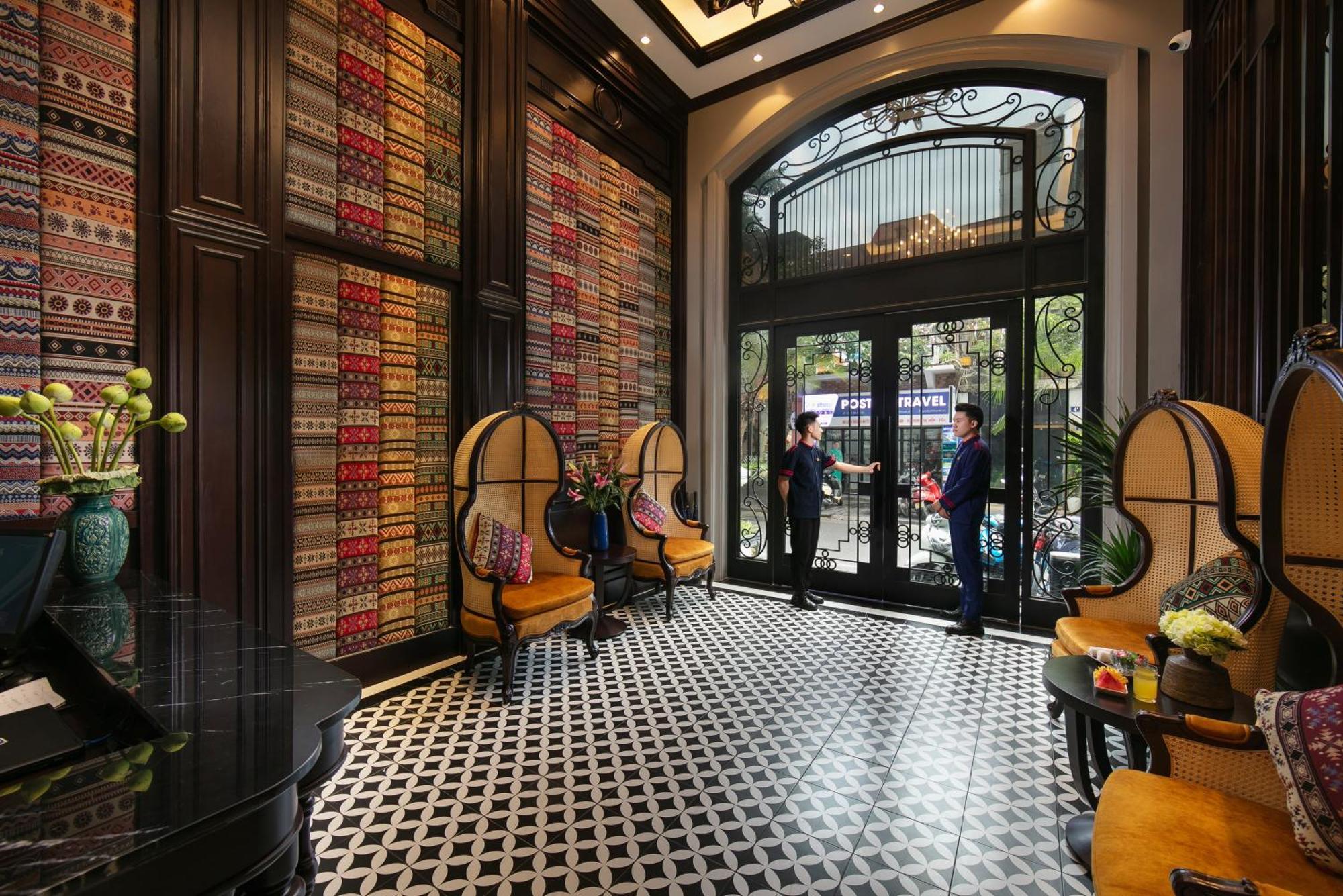 Acoustic Premium Hotel & Spa ハノイ市 エクステリア 写真
